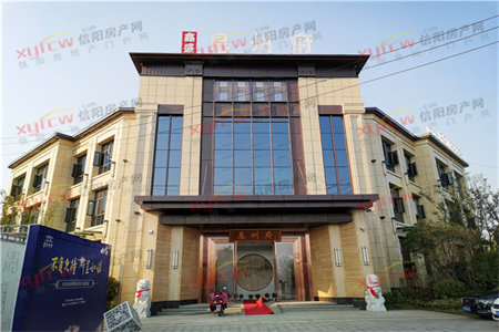 天一城4室2厅1卫125㎡精装修